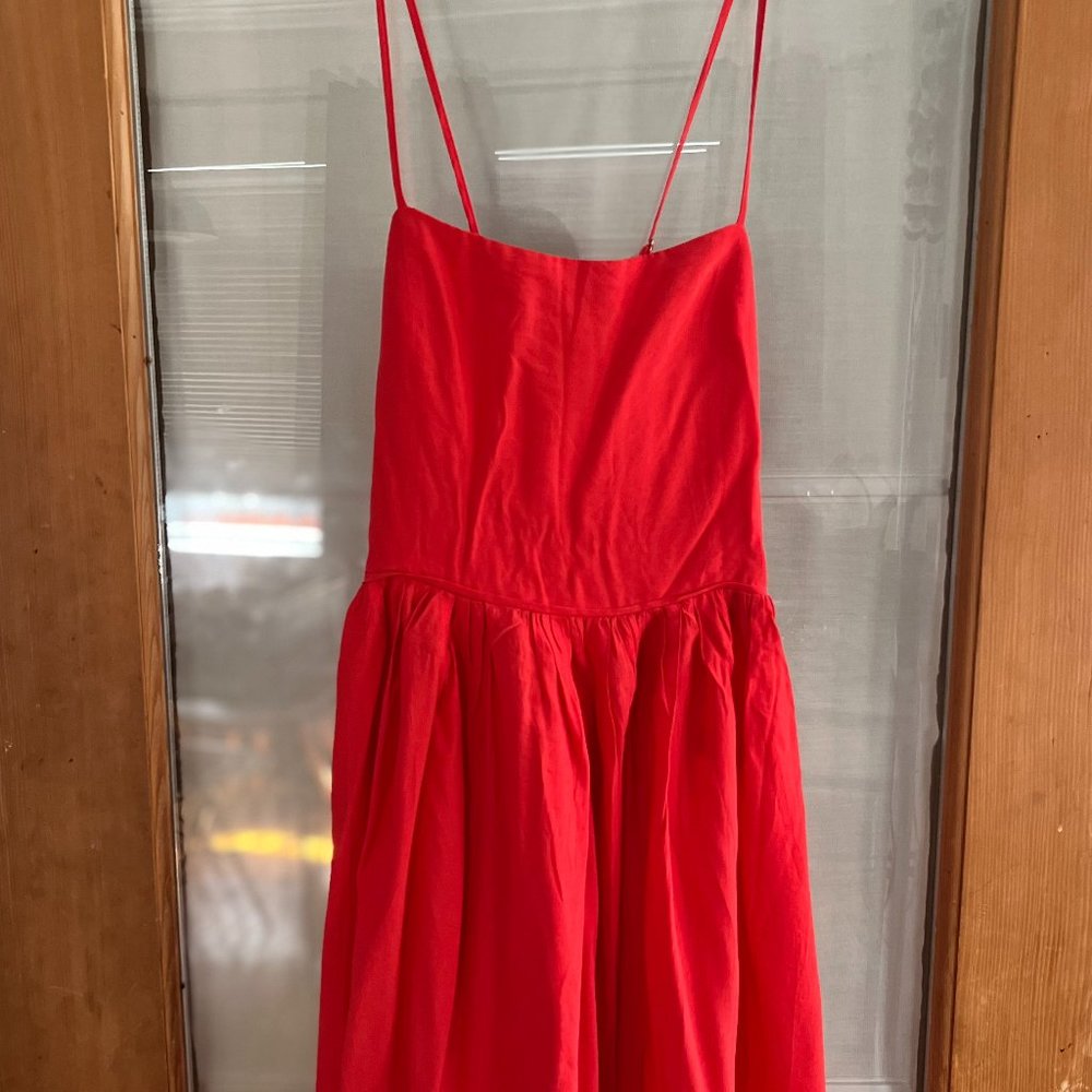 *NEW WITH TAGS* Simple Coral/Red Spaghetti Strap Midi Dress